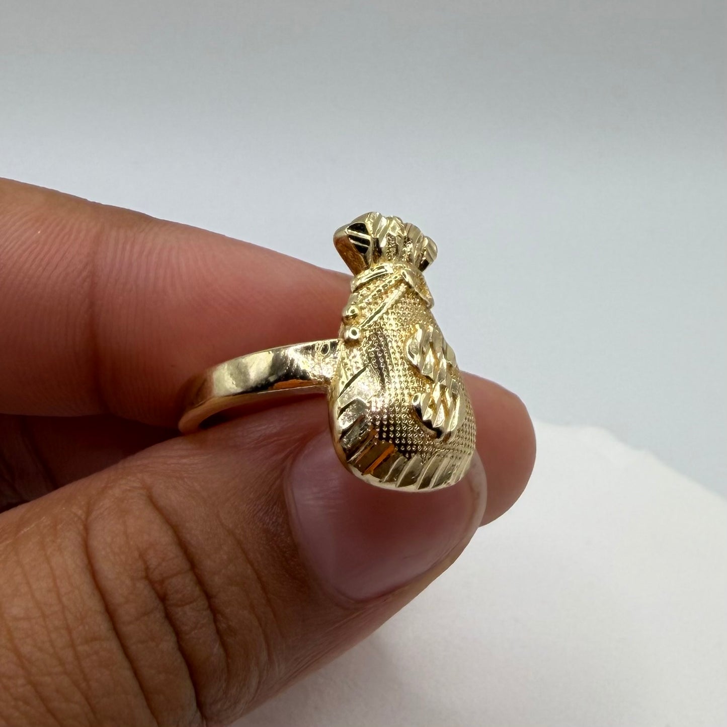 PRETTY & PAID Ring