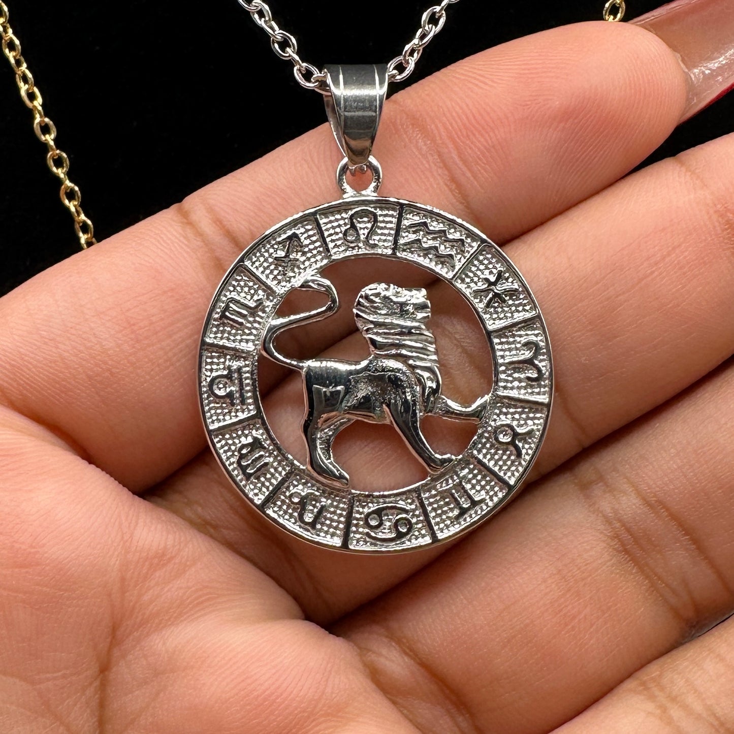 RADIANT LION Necklace