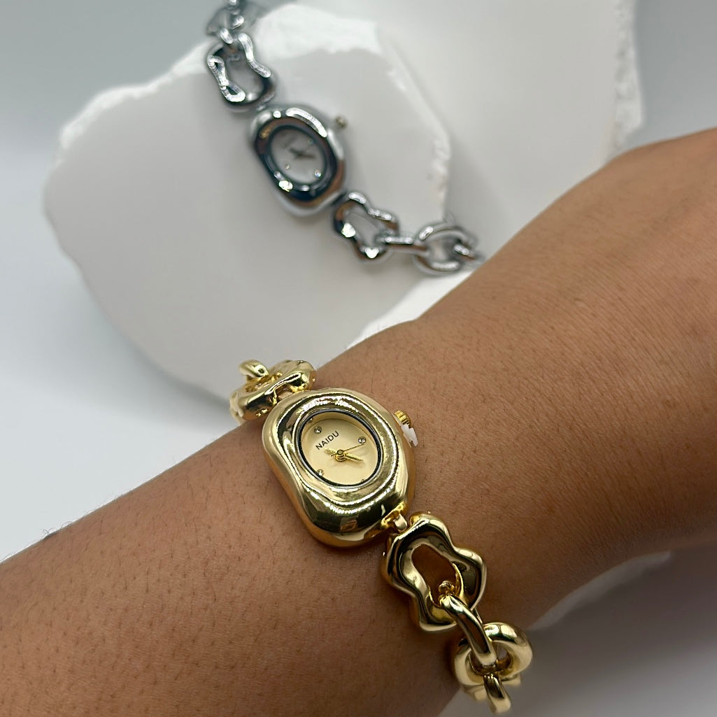THEE STATEMENT Watch