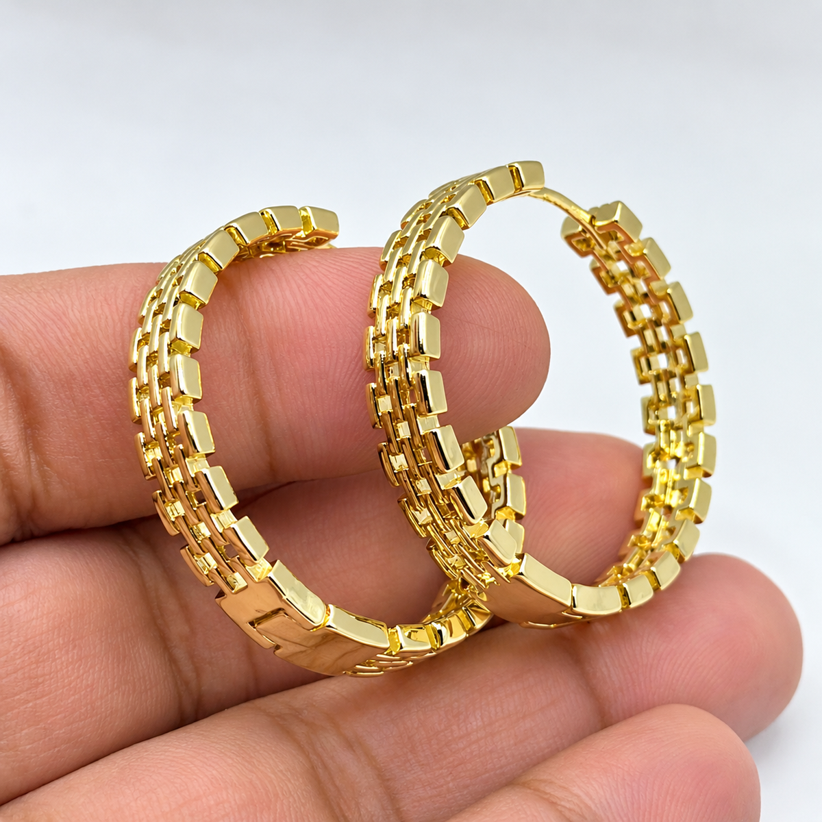 OLD MONEY Hoops